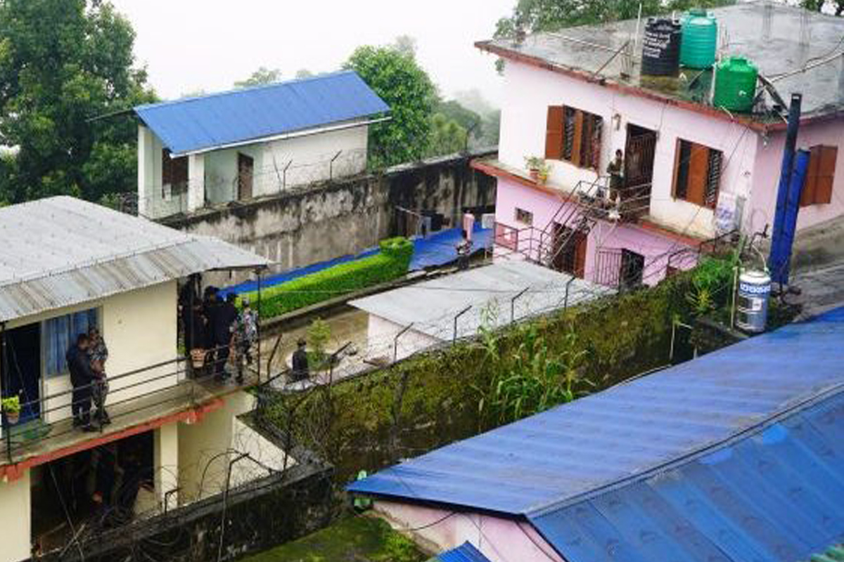 दुई कैदीको हत्या आरोपमा पाँच प्रहरीसहित १३ जनाविरुद्ध मुद्दा दर्ता